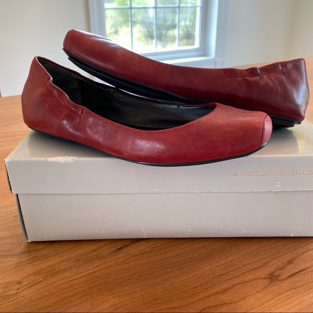 Jessica Simpson Leoni Leather Flats